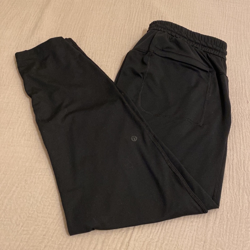lululemon athletica Black Drawstring Joggers. Size L